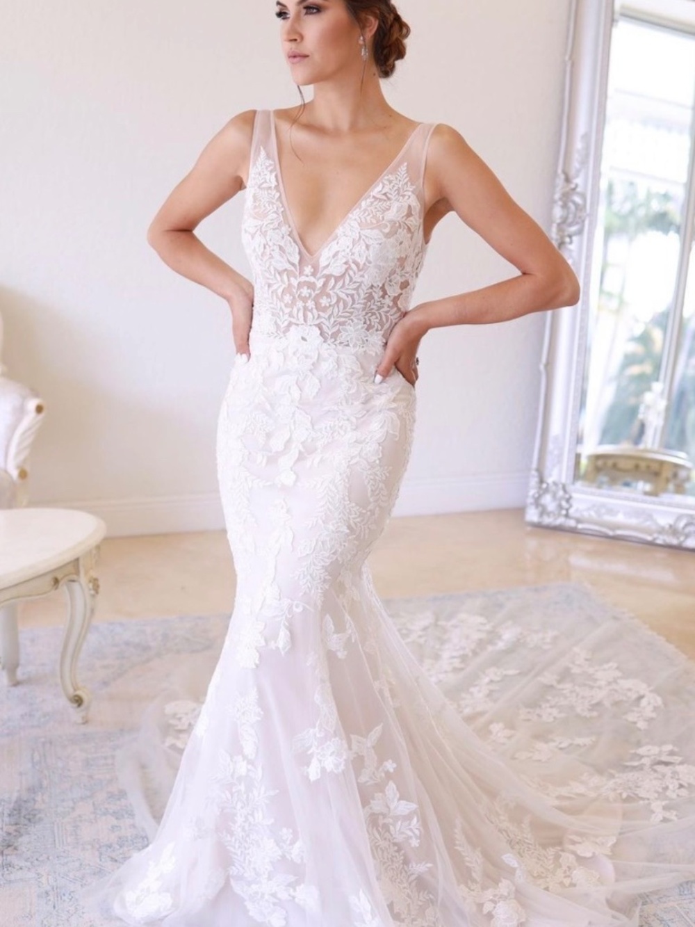 Wedding dress by Maggie Sottero - Picture 9 of 10